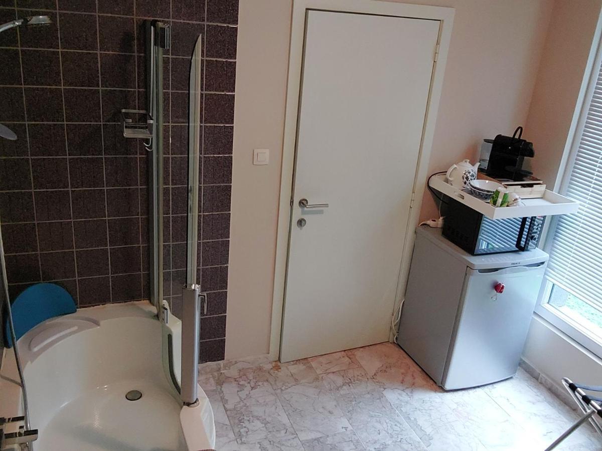 Hotel Golden Dragon Dessel Extérieur photo