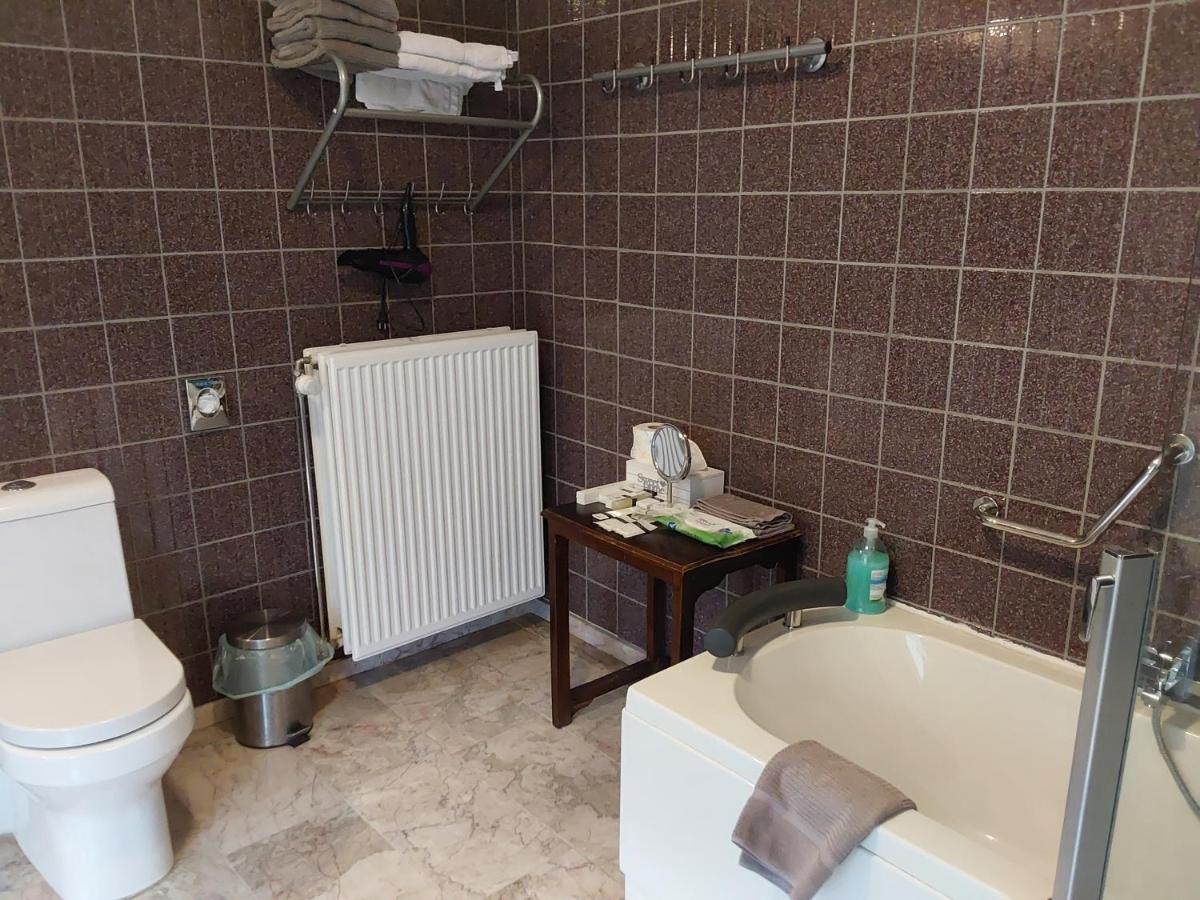 Hotel Golden Dragon Dessel Extérieur photo