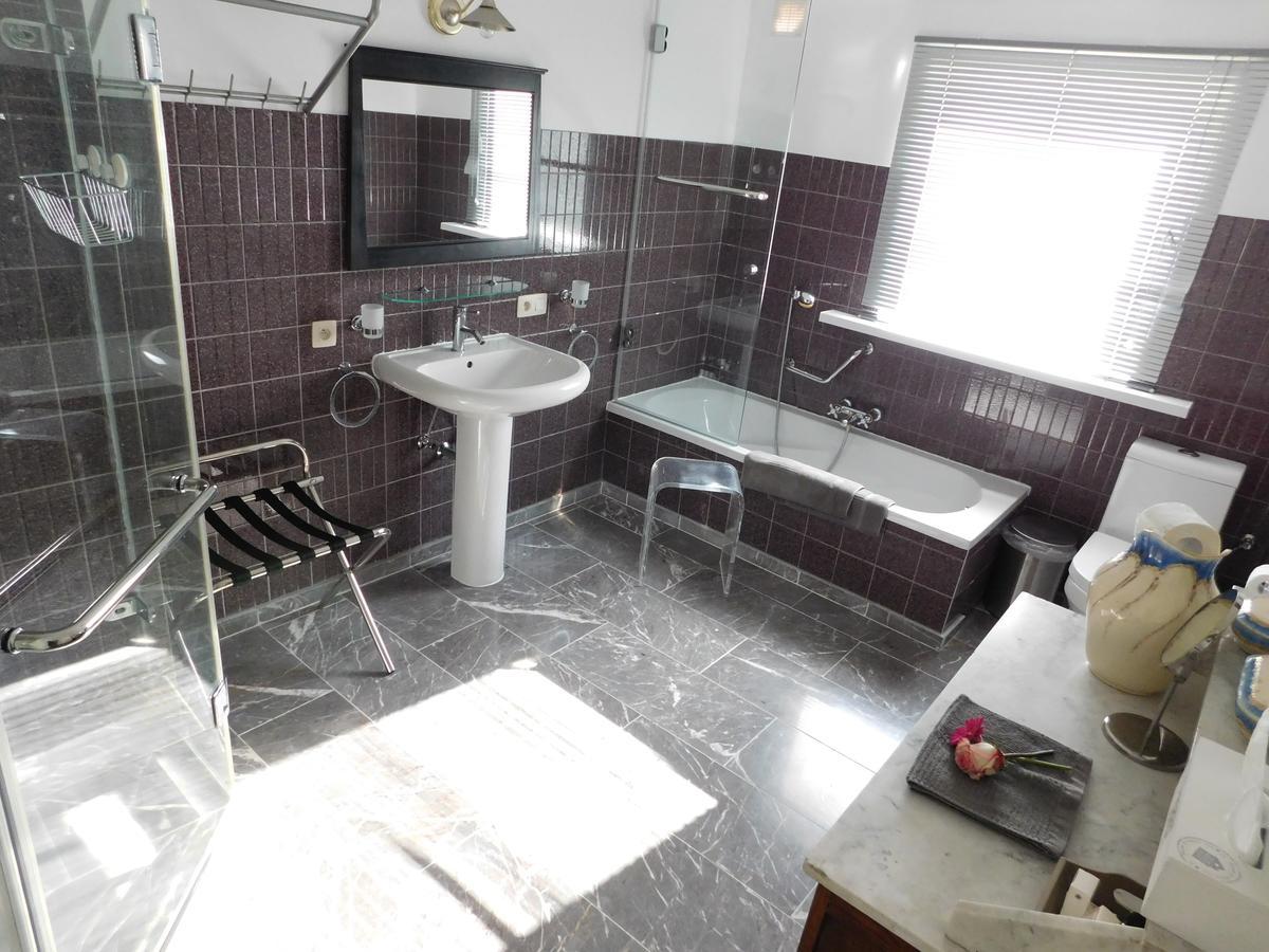 Hotel Golden Dragon Dessel Extérieur photo